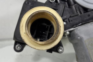 Leve vitre electrique avant gauche TOYOTA AURIS 1