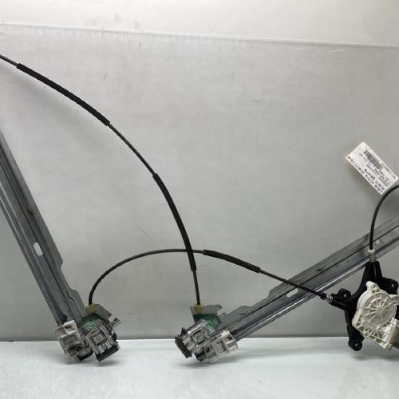 Leve vitre electrique avant gauche MERCEDES VITO 639 Photo n°1