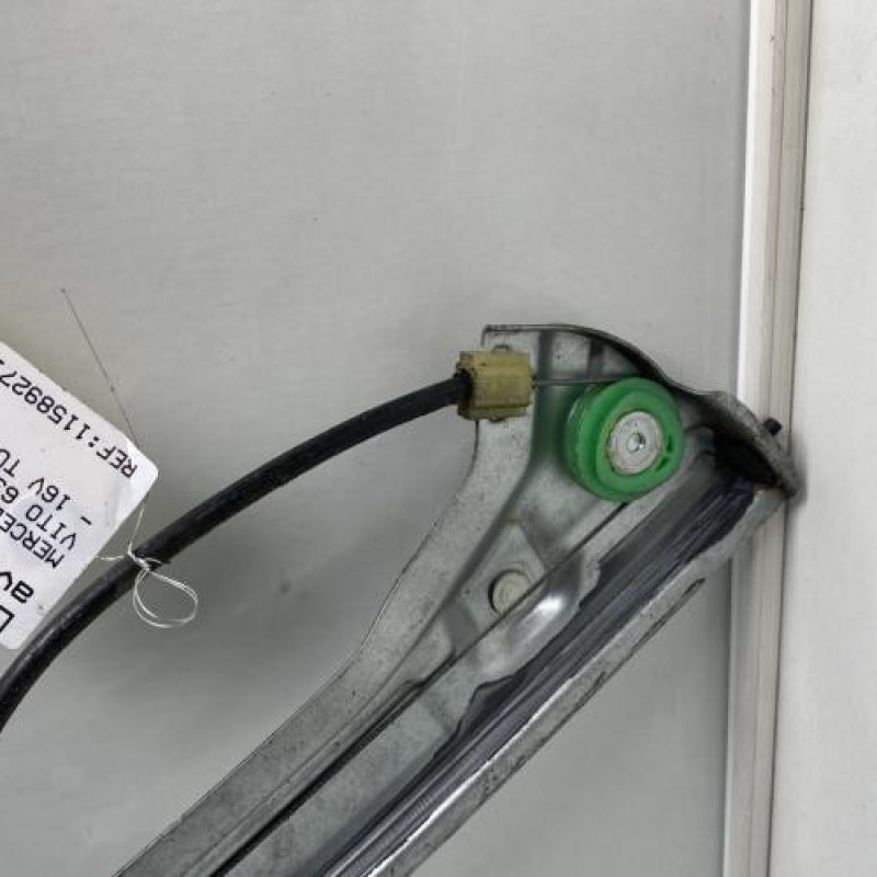 Leve vitre electrique avant gauche MERCEDES VITO 639 Photo n°5