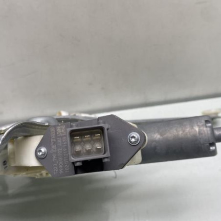 Leve vitre electrique arriere gauche TOYOTA AVENSIS 2