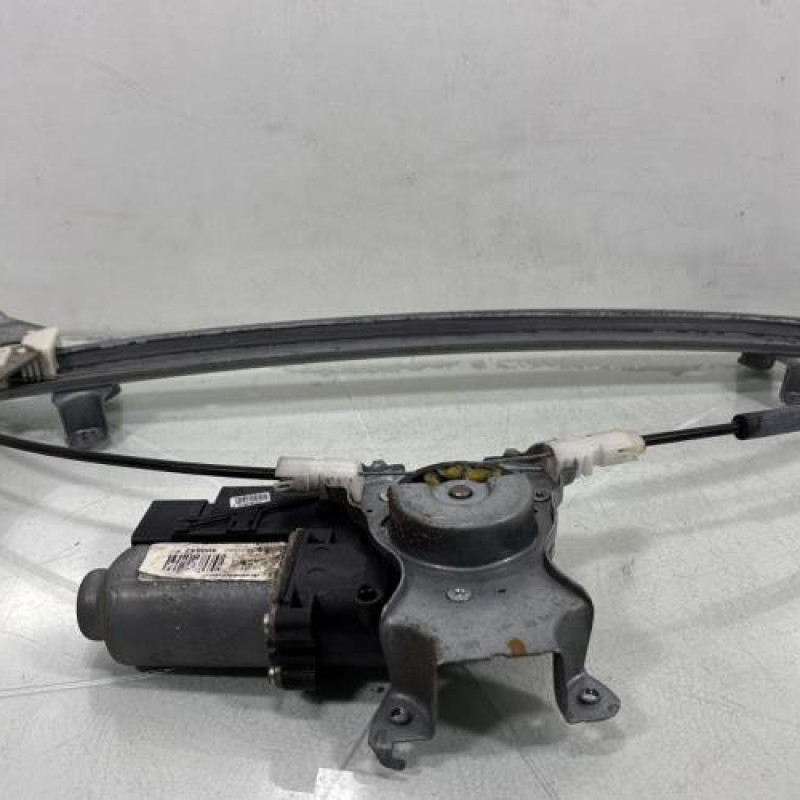 Leve vitre electrique avant gauche NISSAN PATHFINDER 2 Photo n°1