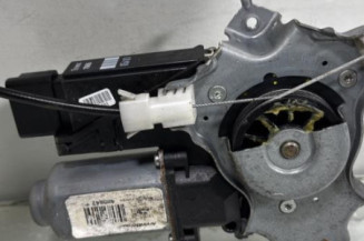 Leve vitre electrique avant gauche NISSAN PATHFINDER 2