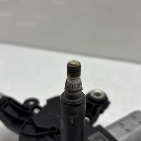 Moteur essuie glace arriere DACIA SANDERO 2