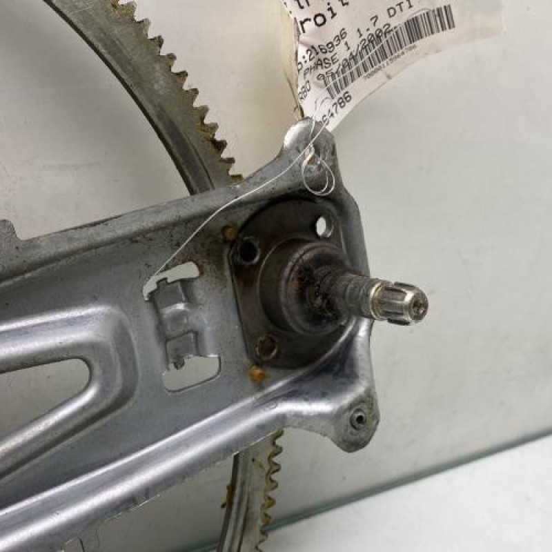 Leve vitre mecanique avant droit OPEL CORSA C Photo n°2