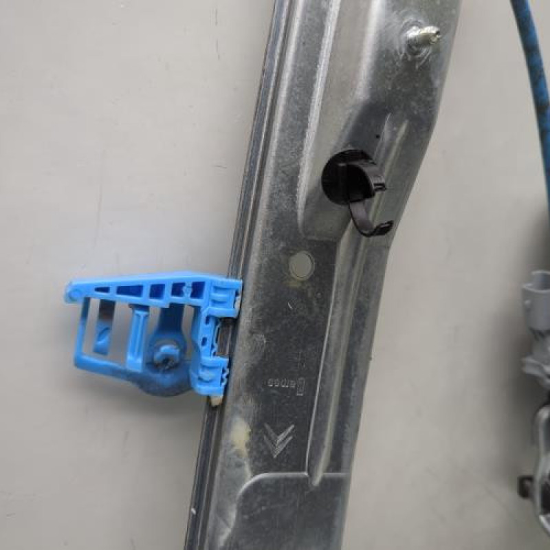 Leve vitre electrique avant droit CITROEN C3 PICASSO Photo n°9