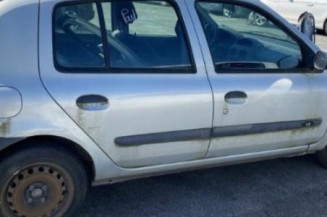 Moteur essuie glace arriere RENAULT CLIO 2