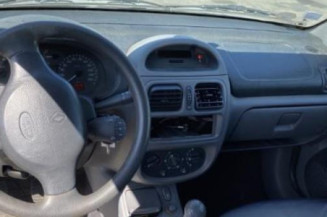 Moteur essuie glace arriere RENAULT CLIO 2