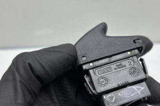 Interrupteur de leve vitre avant droit RENAULT CLIO 2