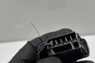 Interrupteur de leve vitre avant droit RENAULT CLIO 2