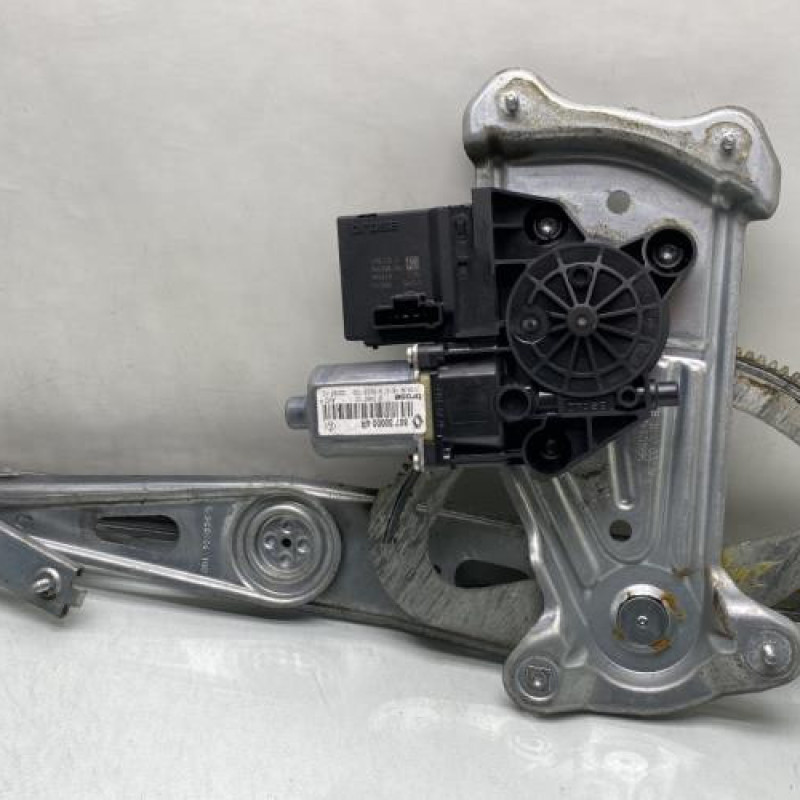 Leve vitre electrique avant droit RENAULT MEGANE 3 Photo n°1