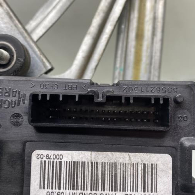 Leve vitre electrique avant gauche RENAULT MEGANE 3 Photo n°4