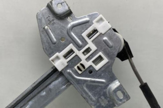 Leve vitre electrique avant droit KIA RIO 3