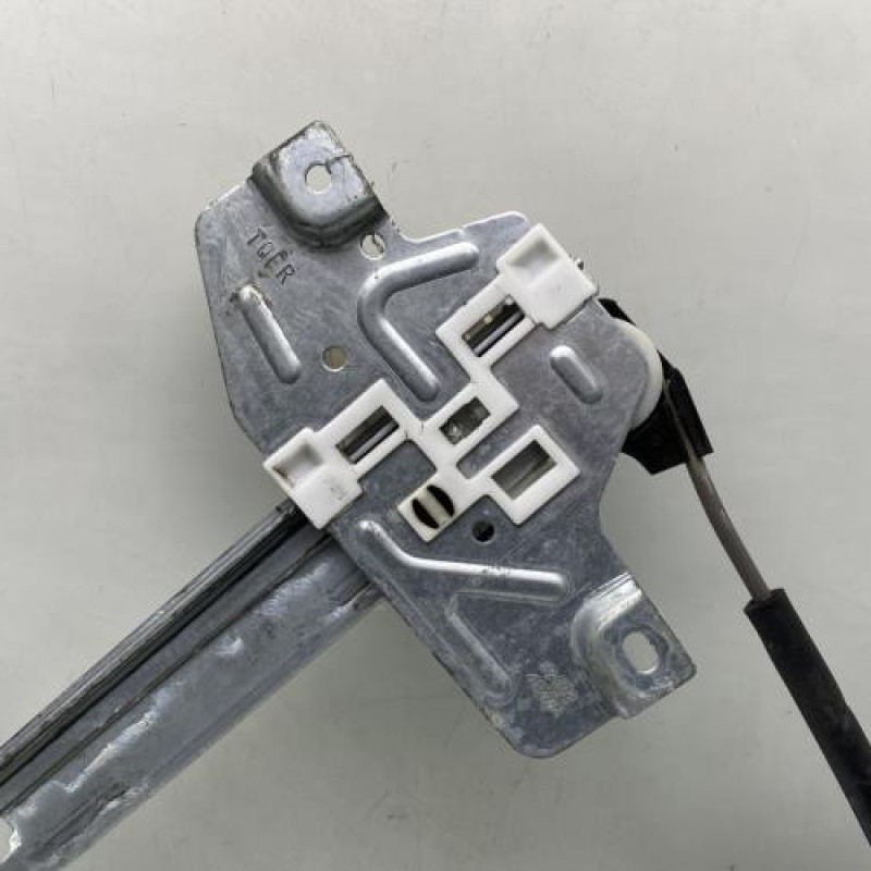 Leve vitre electrique avant droit KIA RIO 3 Photo n°2