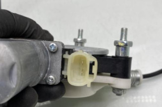 Leve vitre electrique avant droit KIA RIO 3