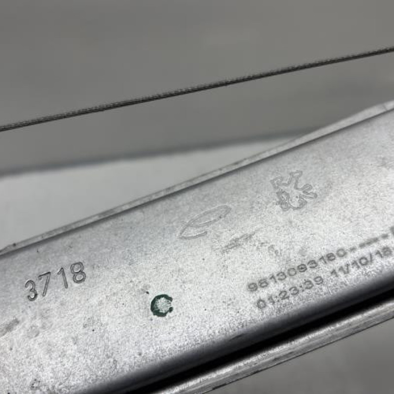 Leve vitre electrique avant droit CITROEN C3 3 SOCIETE Photo n°5