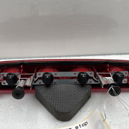 Feu arriere stop central PEUGEOT 208 1