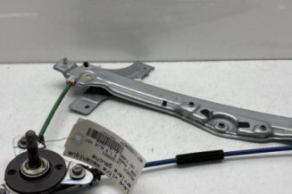 Leve vitre mecanique arriere gauche PEUGEOT 208 1 Photo n°1