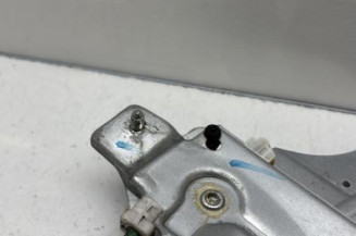 Leve vitre mecanique arriere gauche PEUGEOT 208 1