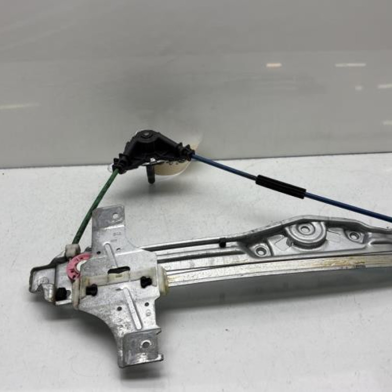 Leve vitre mecanique arriere gauche PEUGEOT 208 1 Photo n°5