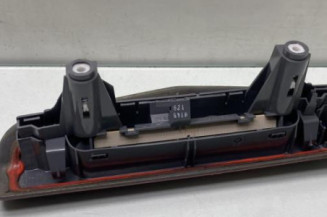 Feu arriere stop central OPEL CORSA D