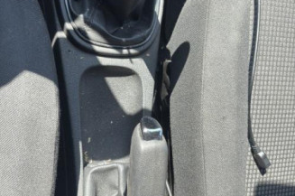 Feu arriere stop central OPEL CORSA D