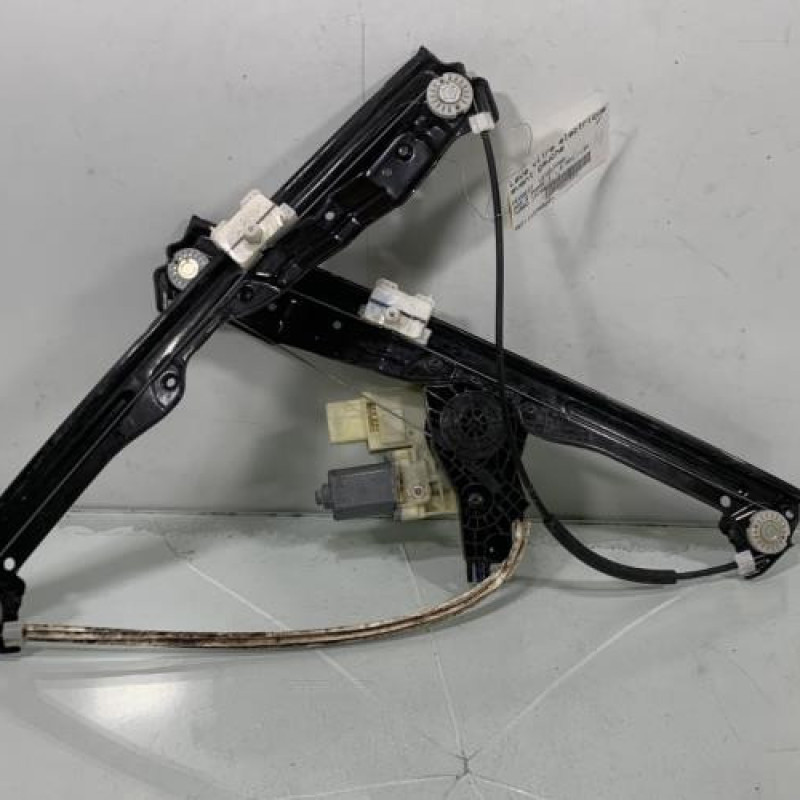 Leve vitre electrique avant gauche PEUGEOT 308 2 Photo n°2