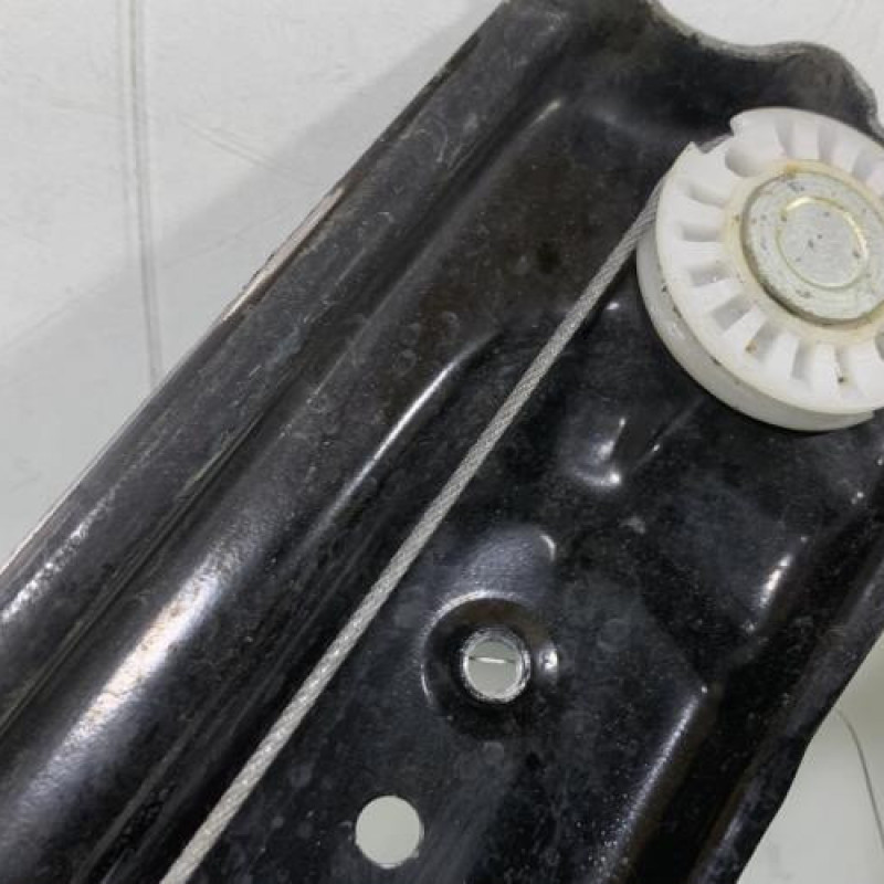 Leve vitre electrique avant gauche PEUGEOT 308 2 Photo n°5