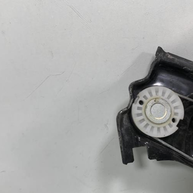 Leve vitre electrique avant gauche PEUGEOT 308 2 Photo n°8