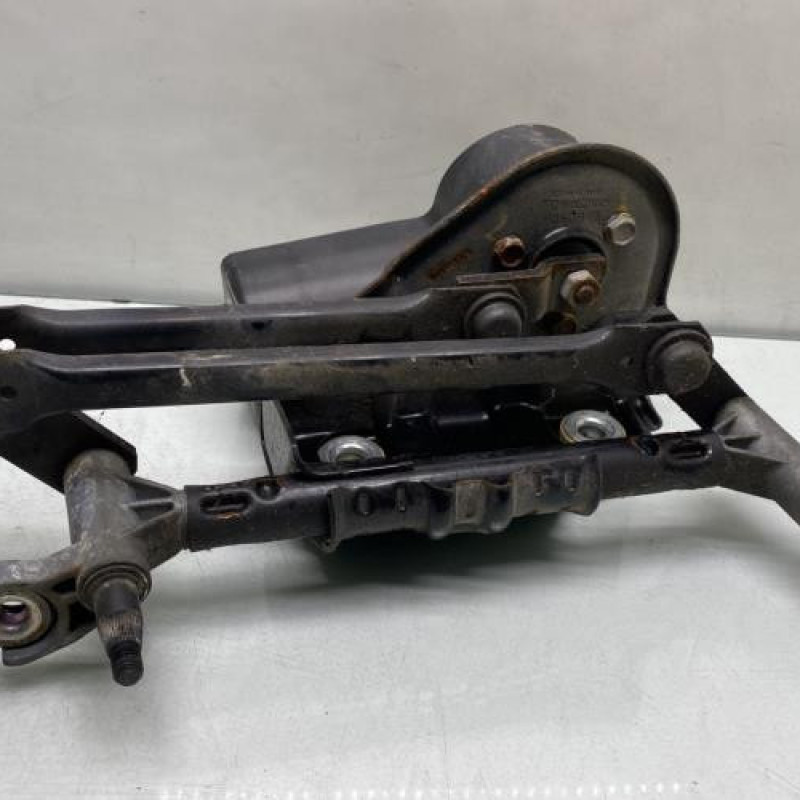 Moteur essuie glace avant VOLKSWAGEN FOX Photo n°1