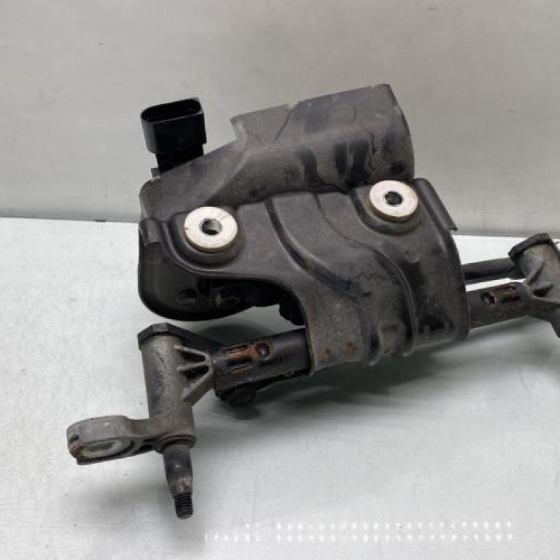 Moteur essuie glace avant VOLKSWAGEN FOX Photo n°3