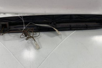 Feu arriere stop central MERCEDES VITO 639