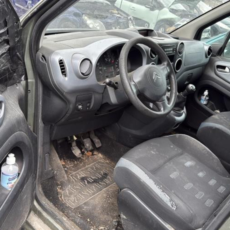 Moteur essuie glace arriere CITROEN BERLINGO 2 Photo n°14