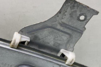 Leve vitre mecanique arriere gauche PEUGEOT 2008 1