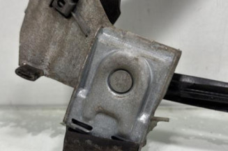 Leve vitre electrique avant gauche VOLKSWAGEN POLO 3