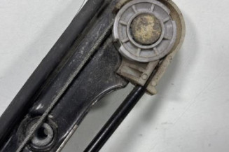 Leve vitre electrique avant gauche VOLKSWAGEN POLO 3