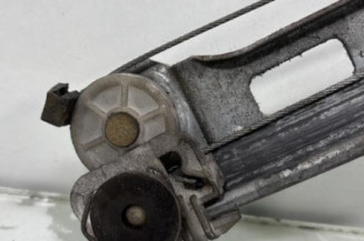 Leve vitre electrique avant gauche PEUGEOT 306