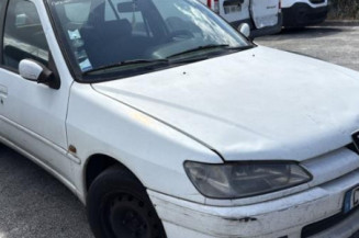 Leve vitre electrique avant gauche PEUGEOT 306