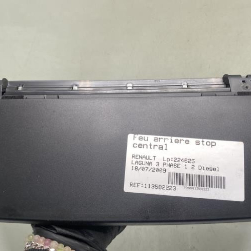 Feu arriere stop central RENAULT LAGUNA 3 Photo n°1
