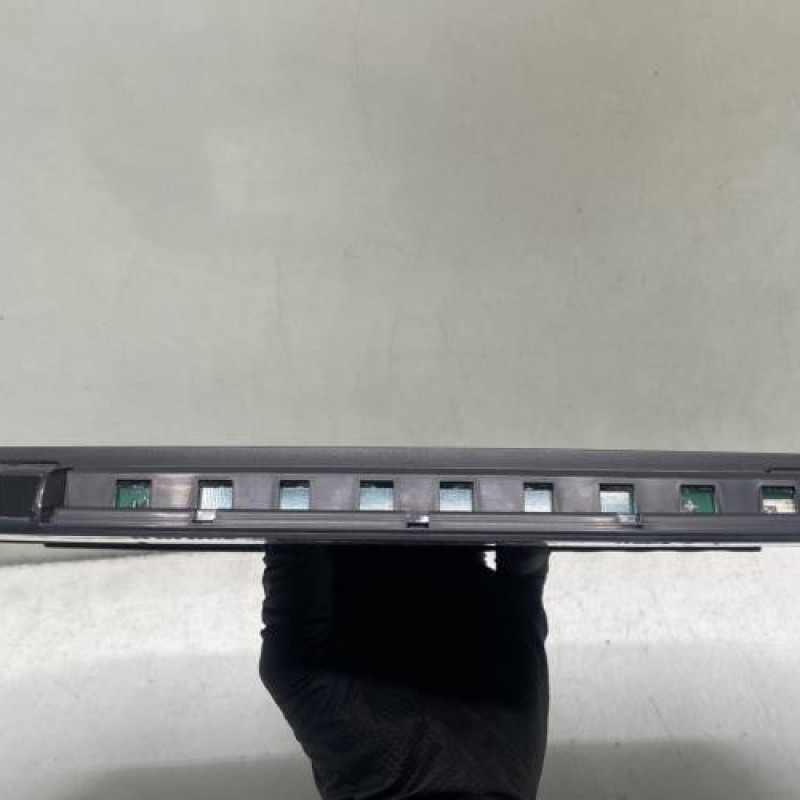 Feu arriere stop central RENAULT LAGUNA 3 Photo n°4