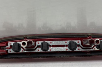 Feu arriere stop central PEUGEOT 208 1