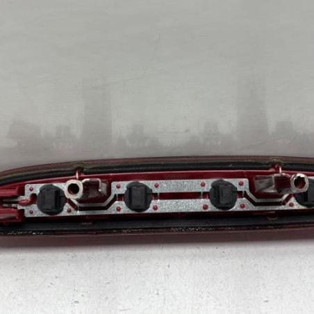 Feu arriere stop central PEUGEOT 208 1