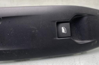 Interrupteur de leve vitre avant droit PEUGEOT 208 1 Photo n°1