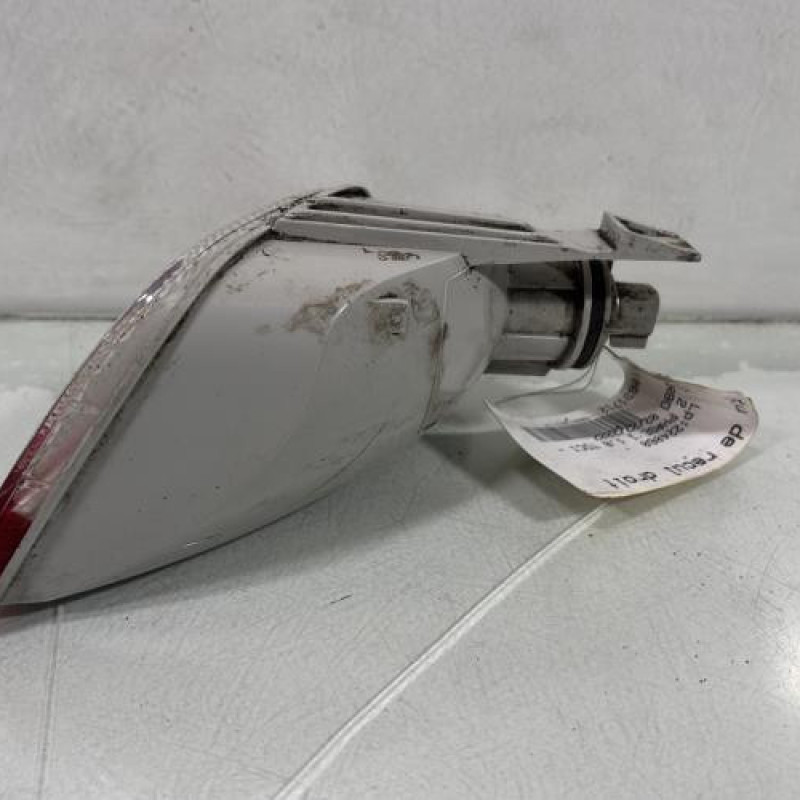 Feu de recul droit FORD FOCUS 2 Photo n°2