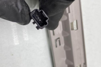 Feu arriere stop central RENAULT LATITUDE