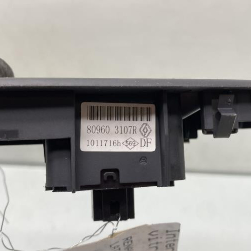 Interrupteur de leve vitre avant droit RENAULT LATITUDE Photo n°3