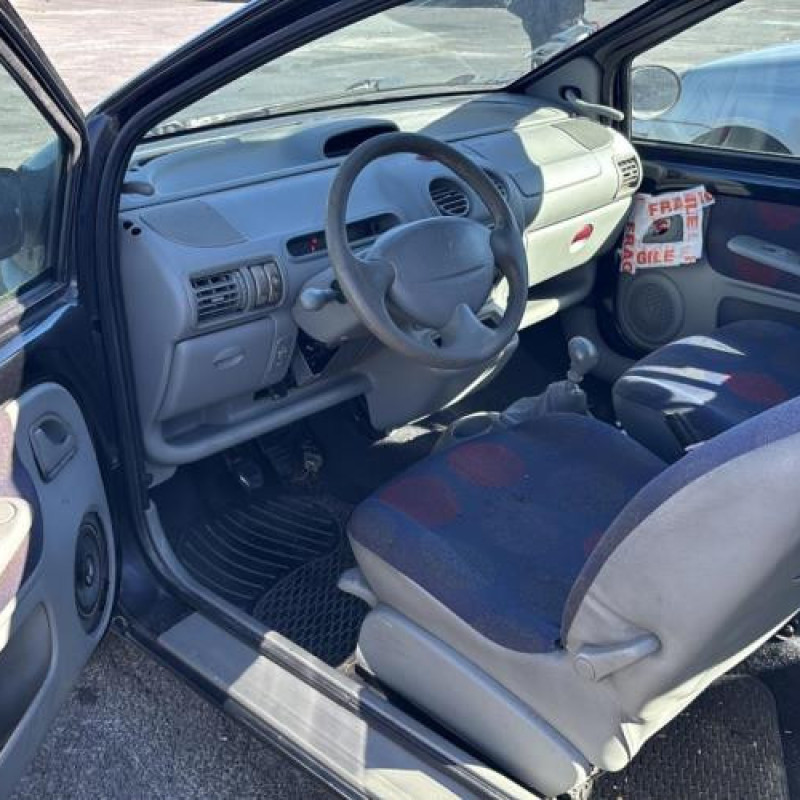 Leve vitre electrique avant gauche RENAULT TWINGO 1 Photo n°16