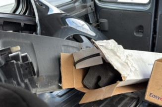 Moteur essuie glace avant PEUGEOT PARTNER 1