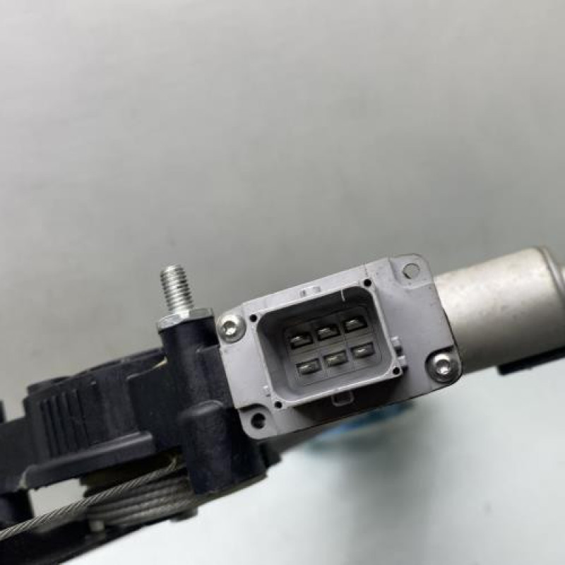 Leve vitre electrique avant gauche FIAT DOBLO 2 Photo n°3