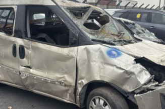 Leve vitre electrique avant gauche FIAT DOBLO 2