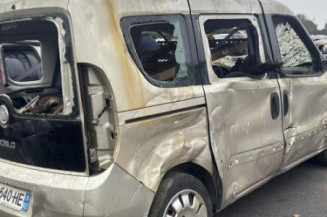 Leve vitre electrique avant gauche FIAT DOBLO 2